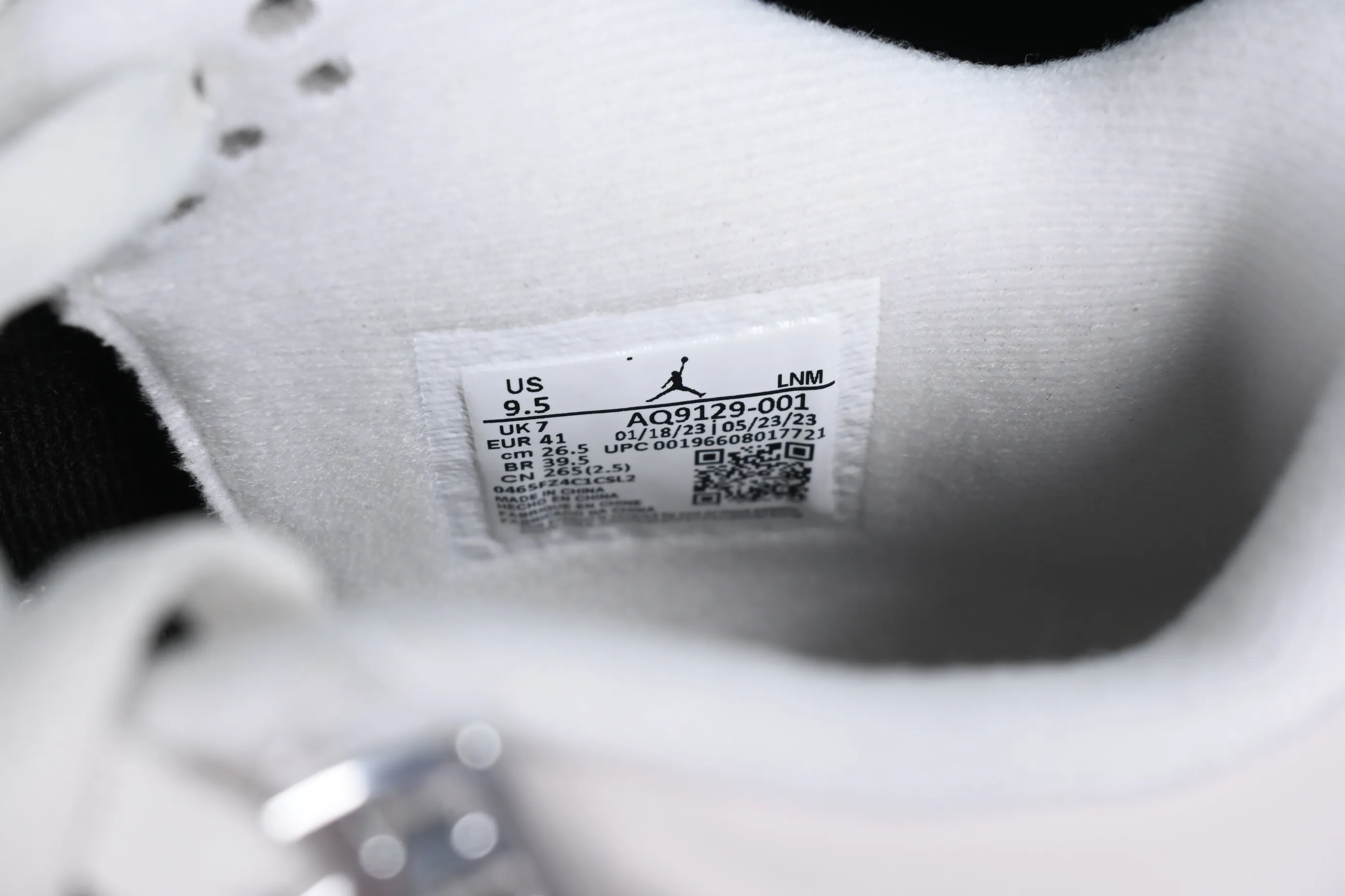 All categories Air Jordan Jordan series basketball shoes Air Jordan 4 OG version Air Jordan 4 Retro "Frozen Moments" AJ4 Joe 4 electroplated silver AQ9129-001
